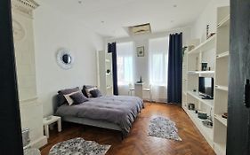 Boheme Cismigiu Studio